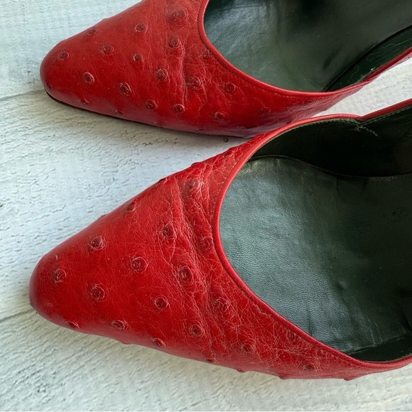 Vintage 80s Gucci Red Ostrich Leather Heel Pumps Size 36.5/6.5 - Picture 8 of 10